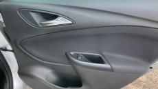 Vauxhall Astra 1.6 CDTi 16V 136 Tech Line Nav 5dr Diesel Hatchback